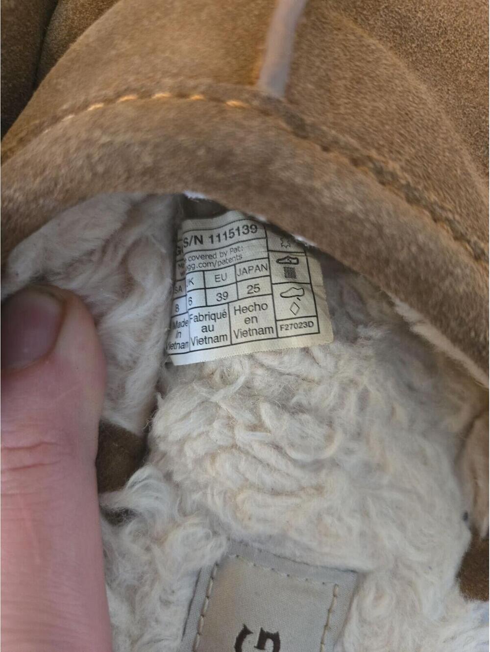 UGG Scuffette II Chestnut Sheepskin Slippers Size 8 - Picture 2 of 6
